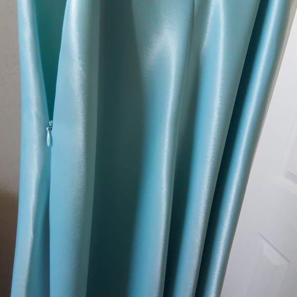 Vintage Satin Dress - Picture 2 of 3